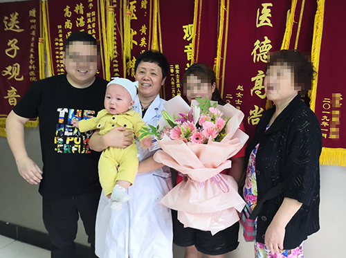 输卵管堵塞还有多囊卵巢，7年长了40斤，成都宝妈们是如何好孕的？
